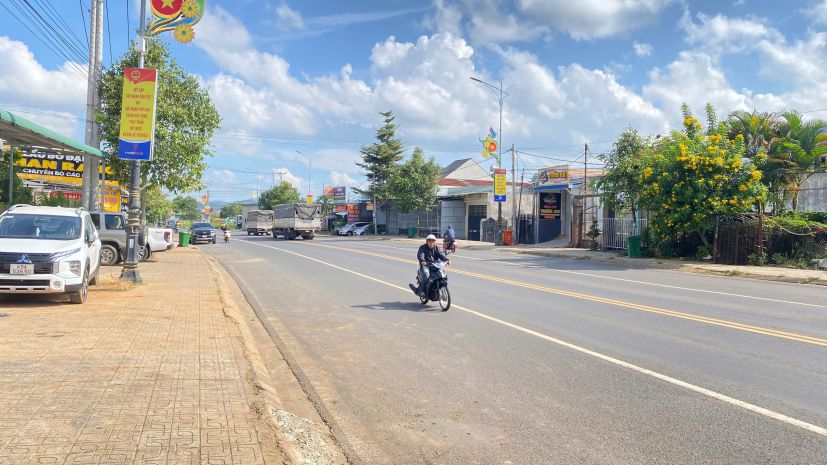 811m2  4.94m mặt tiền ql20 - hiệp thạnh - lâm đồng  - khu 7683864