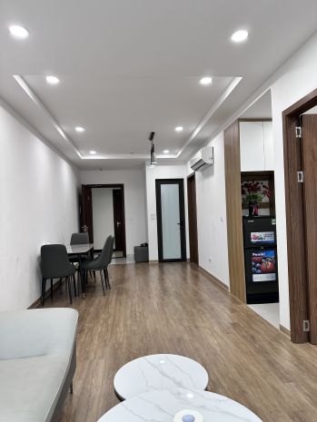Chính chủ cần cho thuê căn hộ 2 phòng ngủ tại tòa nhà quang 7684170