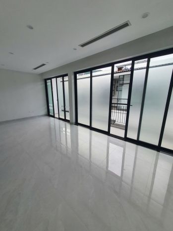 Cho thuê sàn văn phòng tầng 3  5 tại hà đông 7684505