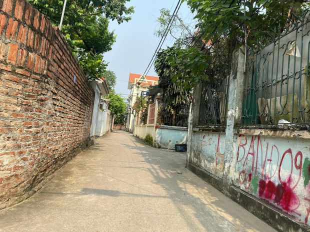 Bán đất ngọc động  bát tràng  50m²  2 mặt thoáng  ô tô vào 7684547