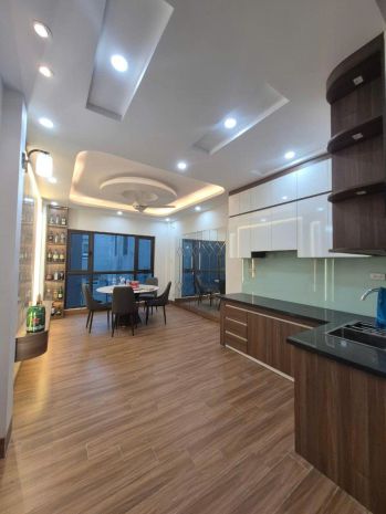 Bán nhà thạch bàn 36m 6 tầng thang máy 1 nhà ra phố nhỉnh 9 7685280