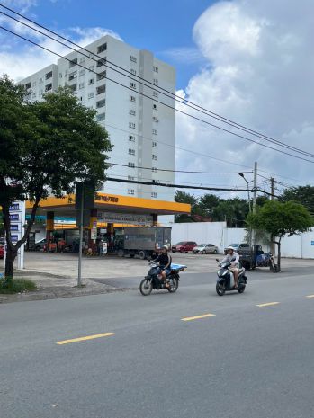 Ban nha măt tiên 20x50m gia 120 ty đương lê văn 7685612