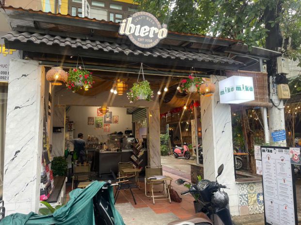 Sang rẻ lắm luôn quán cafe góc 2 mt chỉ : 69 tr , sân rộng 7686056
