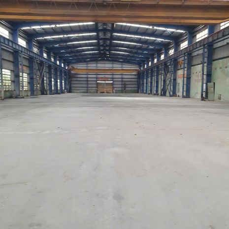 46.   cho thuê kho, xưởng 
-	dt  2.400 m2 
-	vị trí: tuyến 7686599