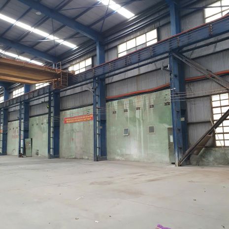 46.   cho thuê kho, xưởng 
-	dt  2.400 m2 
-	vị trí: tuyến 7686600