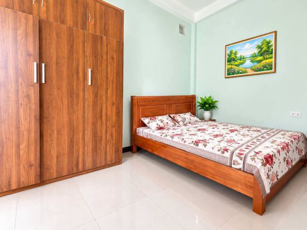 Cho thuê nhà hgđ, 60m2, 3t 4n, đủ đồ, 7trth, bắc hồng, 7686859