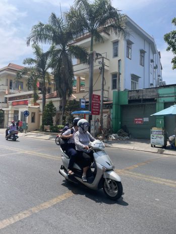 Ban nha măt tiên 6x26m gia 9 ty đương lê lơi 7686999