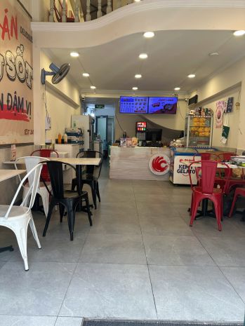 Sang lại mặt bằng cửa hàng fast food  khu phan xích long 7687141
