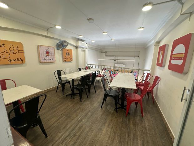 Sang lại mặt bằng cửa hàng fast food  khu phan xích long 7687142