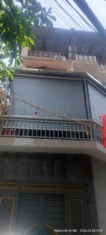 Nguyên túc bán nhanh 4 mặt tiền-ô tô đỗ- 643 phạm văn 7687825