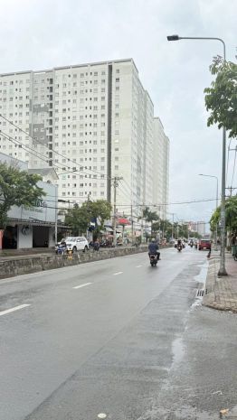 Bán nhà mặt tiền phan văn hớn, gần trường chinh, 4x26m, cấp 7688148