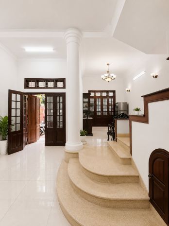 Lạc long quân  biệt thự lô góc  ô tô 7 chỗ  120m²  4 7688160