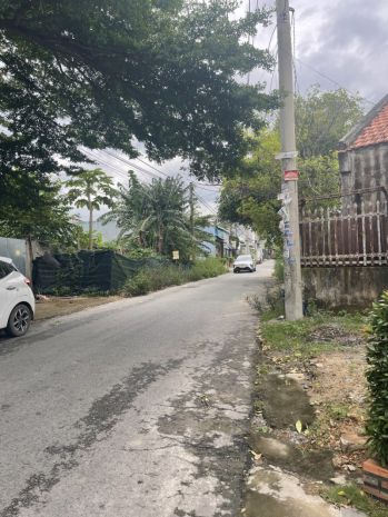 Bán nhà 2 tầng p.trảng dài,shr đường nhựa 8m,gần khu vui 7688460