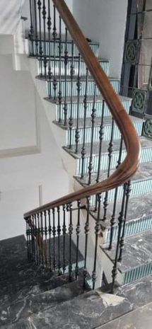 Cho thuê nhà căn góc, lê văn lương, khuất duy tiến, 202m2x 7689016