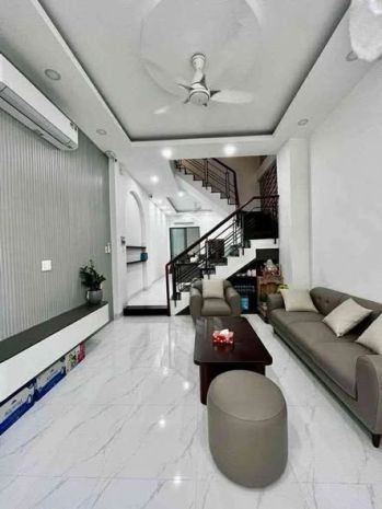 Khu bàu cát - hxh thông - 3 tầng btct - tân bình - nhà đẹp 7689184