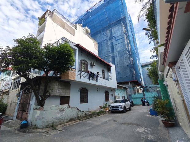 Hot hot  cần bán nhà 2 mặt tiền đường hoàng hoa thám, p. 7690065