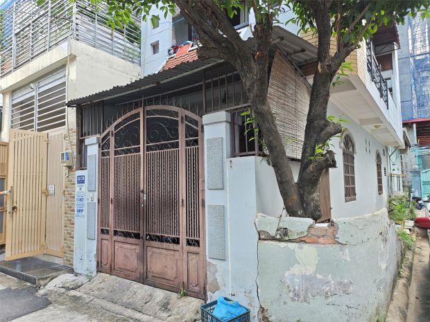 Hot hot  cần bán nhà 2 mặt tiền đường hoàng hoa thám, p. 7690066