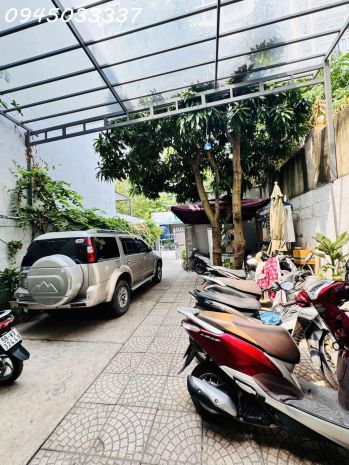 Bán chdv đường lê thị chợ, quận 7, dt 213m2, 5 tầng có tm, 7690095