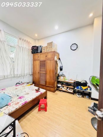 Bán chdv đường lê thị chợ, quận 7, dt 213m2, 5 tầng có tm, 7690098