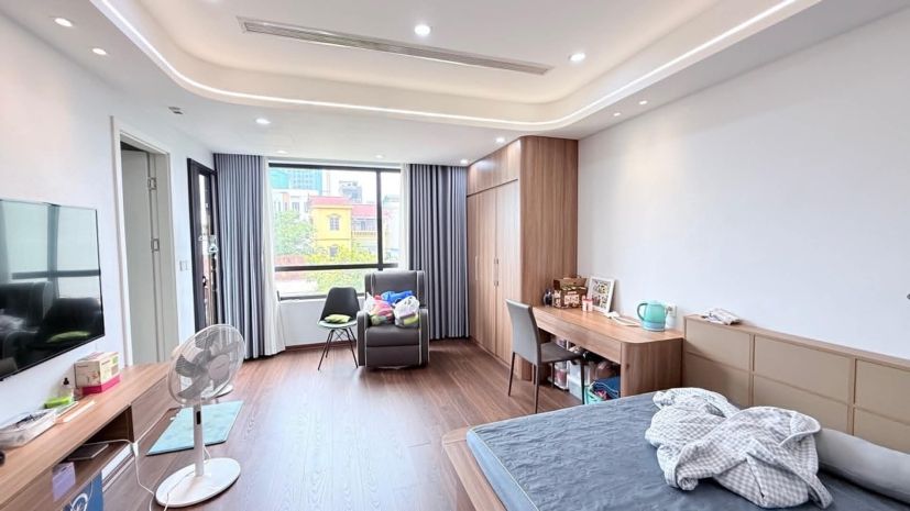 Nhà đẹp khu vực bồ đề, 80m x 6 tầng, mặt tiền 6m, gara 4 7690504