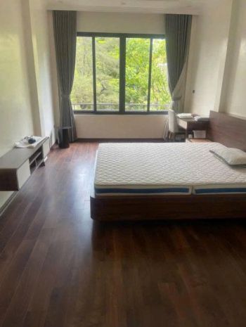 Chính chủ có nhà 5 tầng 1 tum cần cho thuê tại mặt phố lê 7692014