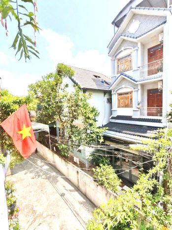 Bán nhà hiệp phú 80m²  3 tầng, hẻm ô tô, gần metro ngã tư 7693061