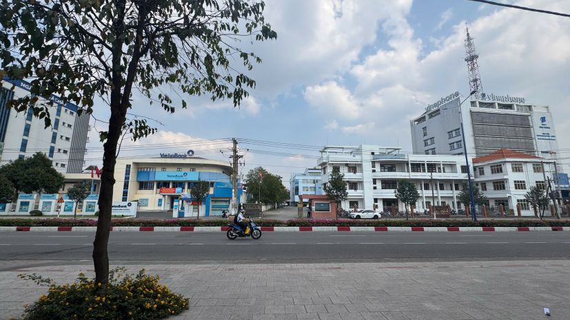 Bán nhà mặt tiền đại lộ bình dương  vị trí vàng kinh doanh 7693325