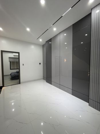 Bán nhà mặt tiền đặng huy tá 68m2, giá 6,6 tỷ, nhà đẹp vào 7694610
