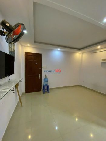Cần tìm 1 bạn nữ ở ghép  cmt8, quận 10 ,tphcm 7695271