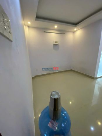 Cần tìm 1 bạn nữ ở ghép  cmt8, quận 10 ,tphcm 7695272