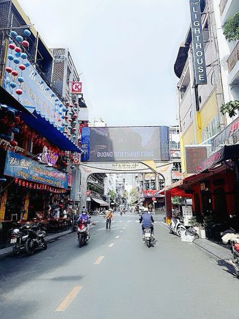 Duy nhát nhà bán ngang lớn 7,5m*18m - chính chủ bán nhà 2 7695596