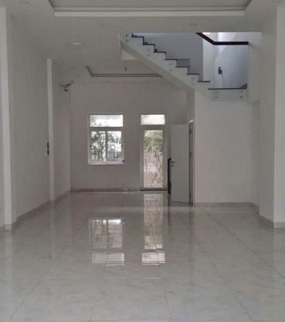 Cho thuê mặt bằng dĩ an, mặt tiền đường 25m, 3 tầng 245 m2, 7696059