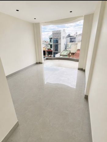 Mặt tiền kinh doanh lạc long quân - ngã tư bảy hiền - 60m² 7697082