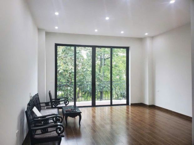 Bán nhà bồ đề 87m 7 tầng mt5.7m lô góc kinh doanh ô tô 7697176