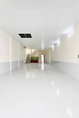 Chính chủ bán nhà đẹp  vị trí kinh doanh đắc địa tại 7697253