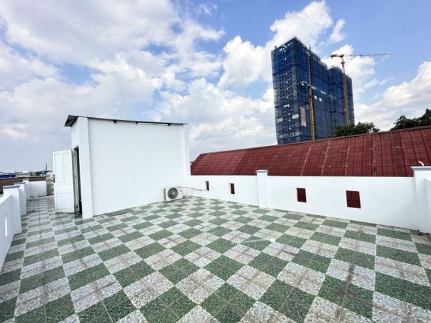 Bán nhà 3 tầng dĩ an,shr thổ cư,đường 2 ô tô thông 7697321