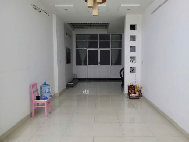 Cho thuê mặt bằng tầng trệt  khu bắc hải, đường đất thánh, 7697392