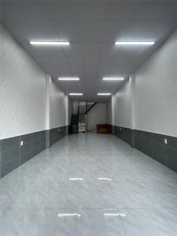 Cho thuê nhà mặt tiền trục đường chính kđt chí linh  tpvt 7698424