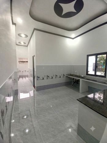 Nhà siêu đẹp -  giá rẻ bán căn nhà lầu vừa hoàn thiện xã 7699048
