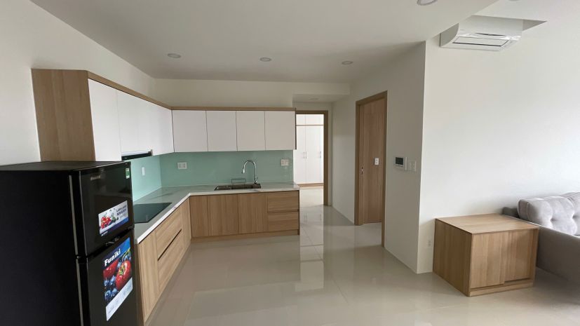 Chính chủ bán căn hộ lavida plus 2pn  quận 7  hđ cho thuê 7700570