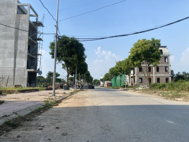 Tôi cần bán dự án cienco 5 mê linh - hn  khu b  100m²  chỉ 7700833