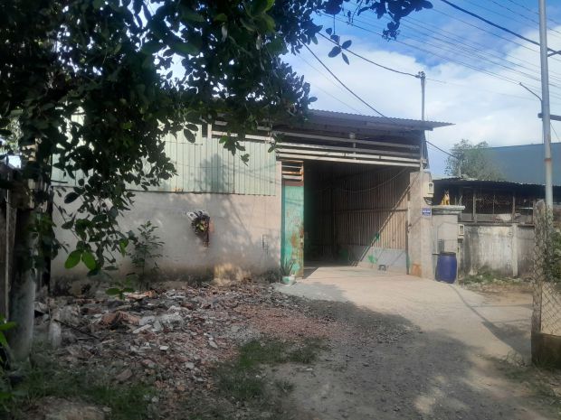 Cho thuê kho xưởng xuân thới thượng, hm - 1.000m²  chỉ 7701249