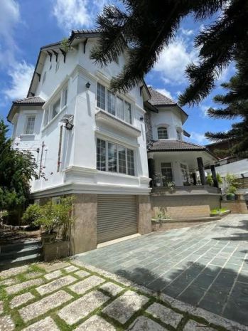 Cho thuê villa triệu việt vương giá 35 triệu 9 phòng ngủ 7702286