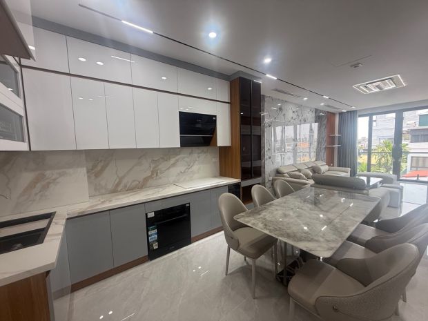 Bán nhà cổ linh 60m2, 7 tầng thang máy, gara ô tô, 16.x tỷ 7702816