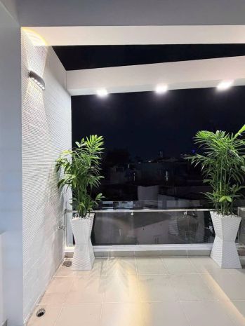 Nhà đẹp  tặng full nội thất  4 tầng  3pn. 7702934