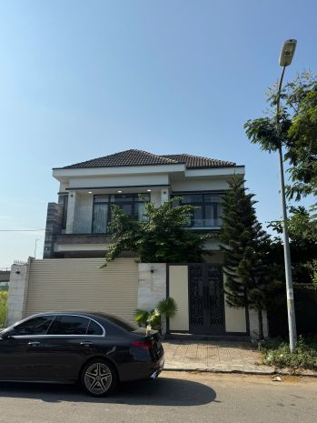 Cho thuê villa như mới  đường trần sâm, gần golden bay, 7703019