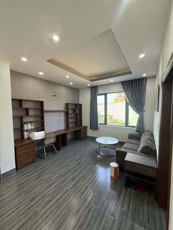 Cho thuê villa như mới  đường trần sâm, gần golden bay, 7703023