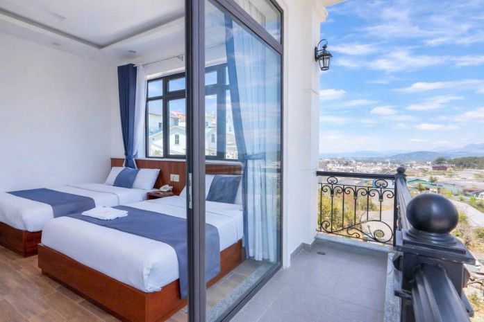Cho thuê khách sạn 14 phòng ngủ view siêu đẹp hùng vương đà 7703043