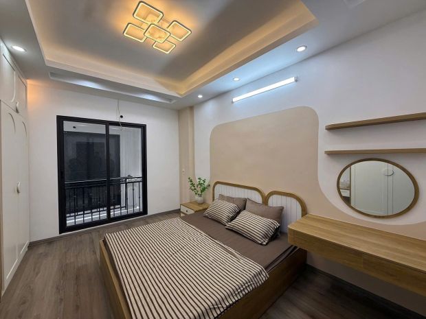 Bán nhà ngô gia tự- full nội thất -oto đỗ cổng 30m5 tầng 7704489