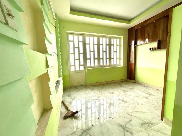 Nhà đẹp bông sao ngang 8m bề thế 4 tầng hoàn công đủ chỉ 7 7704614